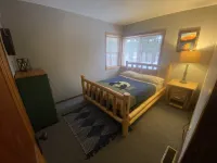 Blueberry Point - cozy cabin on Cable Lake only 3 mi from Spooner