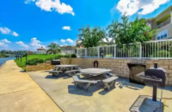 Lovely Lake Condo with BOAT SLIP and Pool