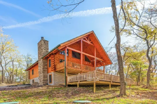Family Cabin with Hot Tub & Games