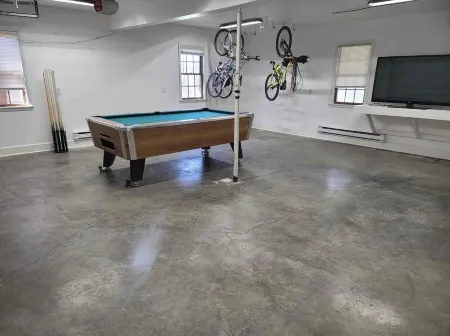 Entire House on 2nd Ave