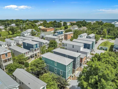 Pearl Haven Beach cottage nestled in Pass Christian on the Mississippi Gulf