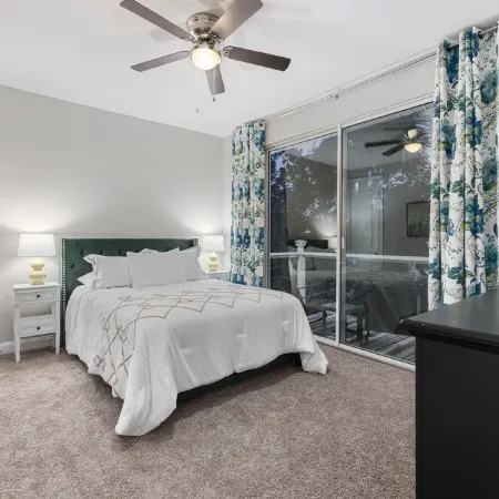 Gorgeous Waterfront w/ Golf Cart! 4 bds, 3.5 ba! Sleeps 12 Hotels in Crescent Beach