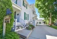 NEW! Historic Gem Steps To The Square!