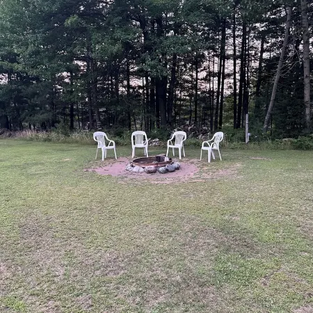 Grandpa’s Lagoon!  Spacious Cabin on Eagle River Chain, minutes from downtown!