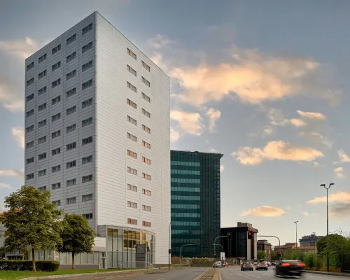 AC Hotel Milan Sesto Hotels near Precotto Station