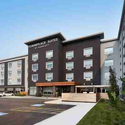 TownePlace Suites Hamilton Hotel Exterior