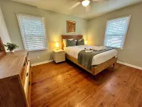 ⭐️Wow❤️of Mt Pleasant with Golf Cart➕3 miles to Beach/7 miles to DT Charleston⭐️