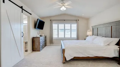 Home near golf course, close to Healdsburg