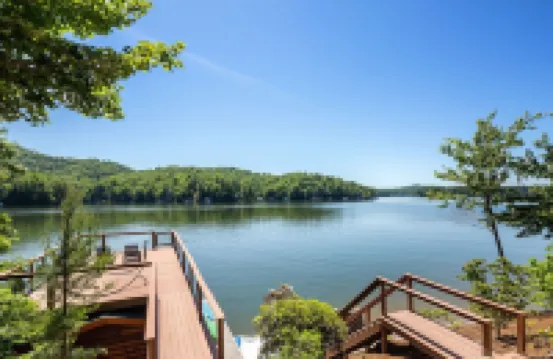 Amazing LAKE FRONT Log Cabin