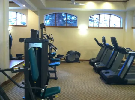 2BR 2.75BA Fabulously Decorated Unit In Heart Of Beaver Creek- St. James Place