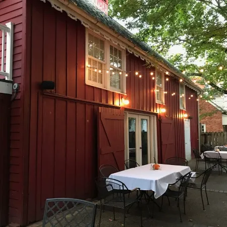 Private Waterfront Paradise w/ Pier - Kayak to Historic Chestertown!