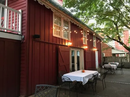 Private Waterfront Paradise w/ Pier - Kayak to Historic Chestertown!