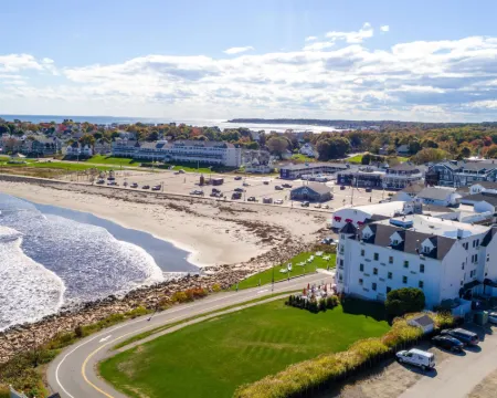 Union Bluff Hotel & Meeting House Hotels in York