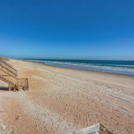 Pelican's Landing beachfront  Home - recent 250K renovation