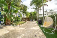 Seagrape Villa Bella #4 Hotels near Anglin's Fishing Pier