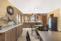 AmericInn by Wyndham Delafield Hotels in Delafield