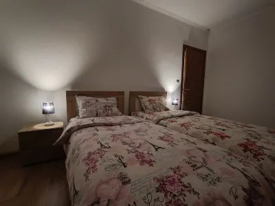 An apartment in a complex in a pine forest Hotels in 