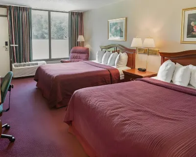 Quality Inn Hotels in Ennis