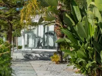 All About Villa Estrella de Oro Hotels in Benahavis