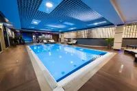 Hotel Holiday