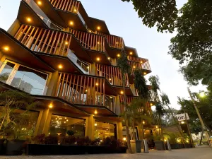 Air by Ahuja Residences