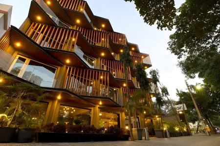 Air by Ahuja Residences