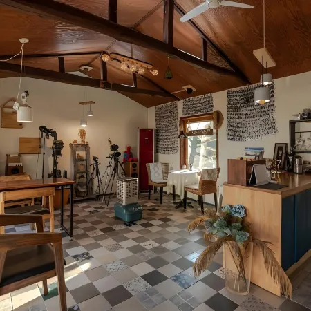 Jeju a Day in Hanlim Private House Отели рядом с достопримечательностью «Ботанический сад Панлимвон»