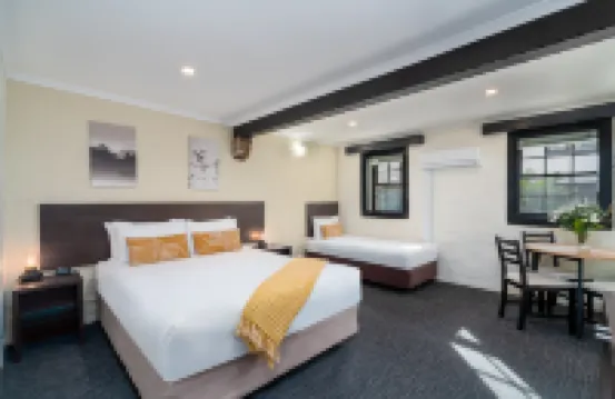 Leisure Inn Penny Royal Hotel & Apartments Hotels in 