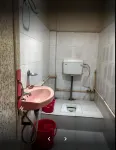 Bharat Hotel  호텔
