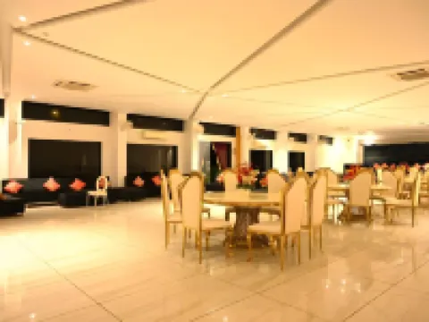 Nakshatra Resort & Garden Hotels in Shivpuri