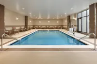 Embassy Suites by Hilton Akron Canton Airport - Pools