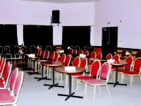 OYO 142 Al Sharqiya Sands Hotel - Parking