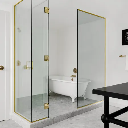 Kimpton PALLADIAN HOTEL by IHG Отели рядом с достопримечательностью «Пляз Алки»