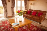 Secluded, family and pet friendly - close to Peppa Pig World and the New Forest