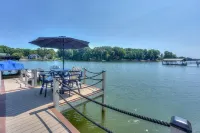 Lake Norman - Tranquility Cove - Beautiful Lakefront Apartment