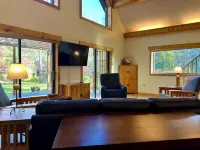 Stunning River-Side Cottage with Fire Pit!