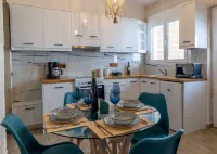 SeaStone House for relaxation, 4min walk to beach!