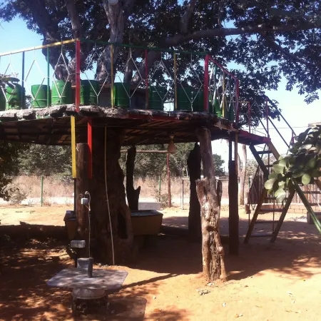 Bananyana Backpackers