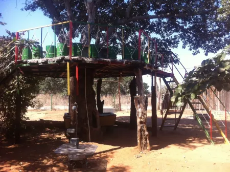 Bananyana Backpackers