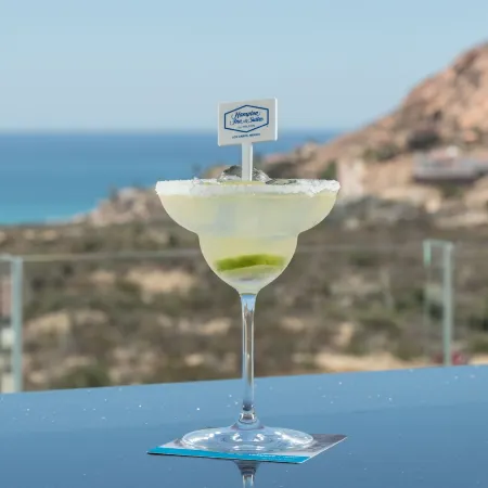 Hampton Inn & Suites by Hilton Los Cabos