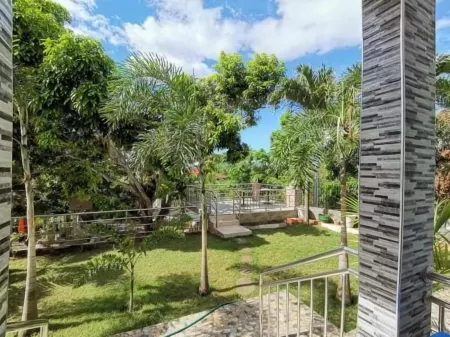 Magdalene Apartment Отели в г. Баламбан