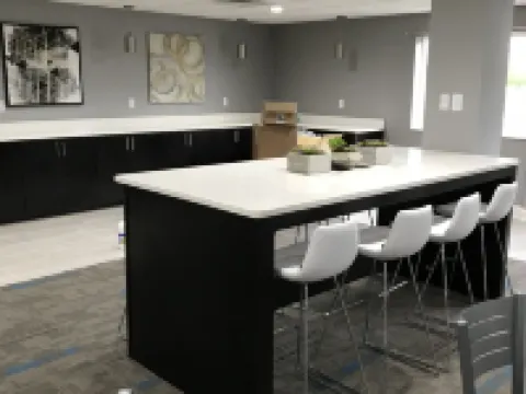 Home Inn and Suites Memphis Hotels in Memphis