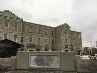 Stone Mill Inn Hotels near Welland Canal Lookout