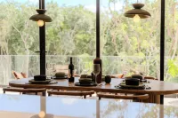 카사고의 럭셔리 정글 콘도