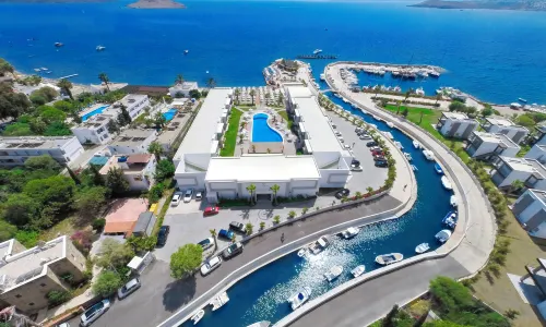 Lugga Boutique Hotel & Beach