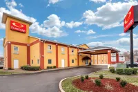 Econo Lodge Louisville Airport Hotels near Walgreens