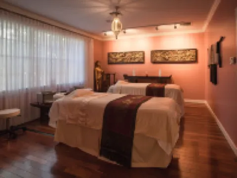 Shangri-La Springs Hotels in Bonita Springs