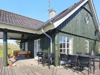 5 Star Holiday Home in Logstrup Hotéis em Logstrup