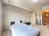Simply Executive Studio at Pinewood Apartment Hotels in Cikeruh