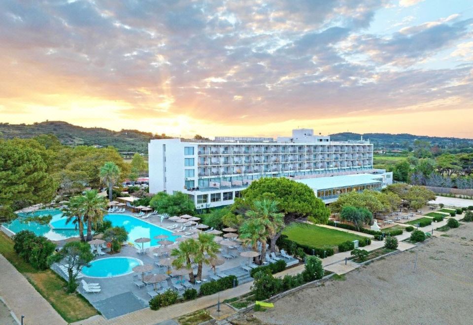 hotel overview picture